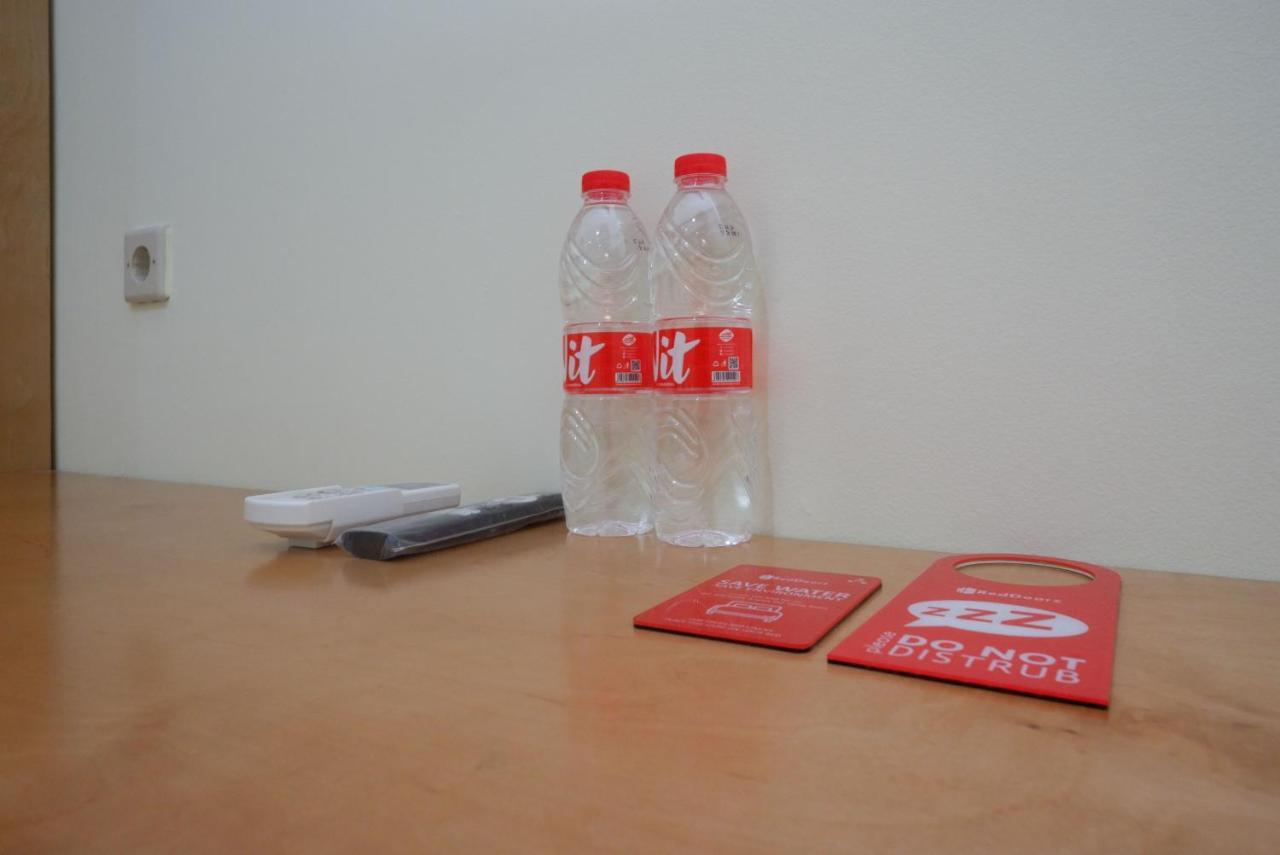 Reddoorz Near Rita Supermall Purwokerto 2 Eksteriør billede